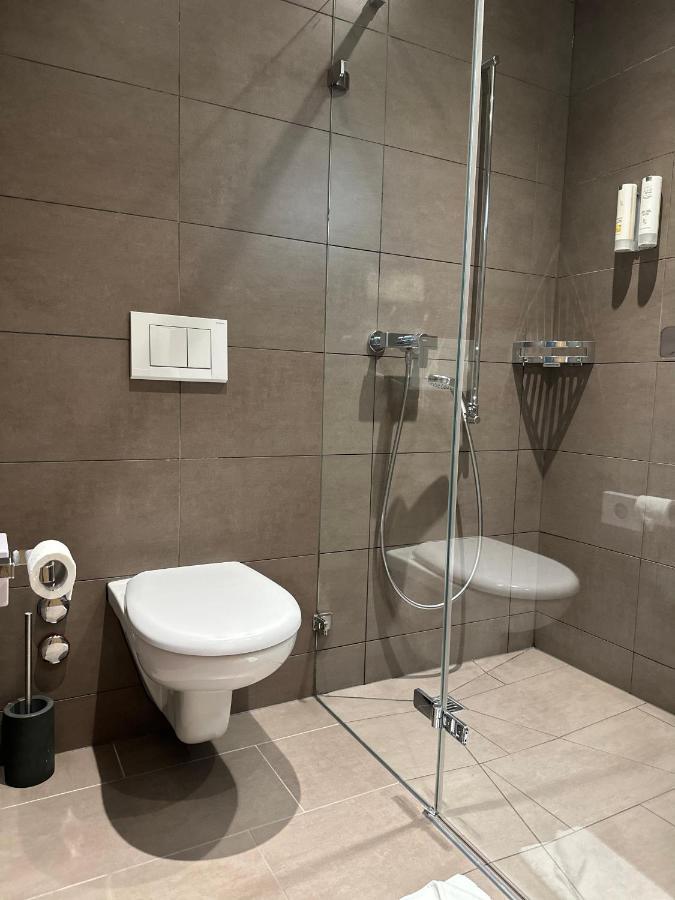 Plaza Hotel Winterthur Ngoại thất bức ảnh