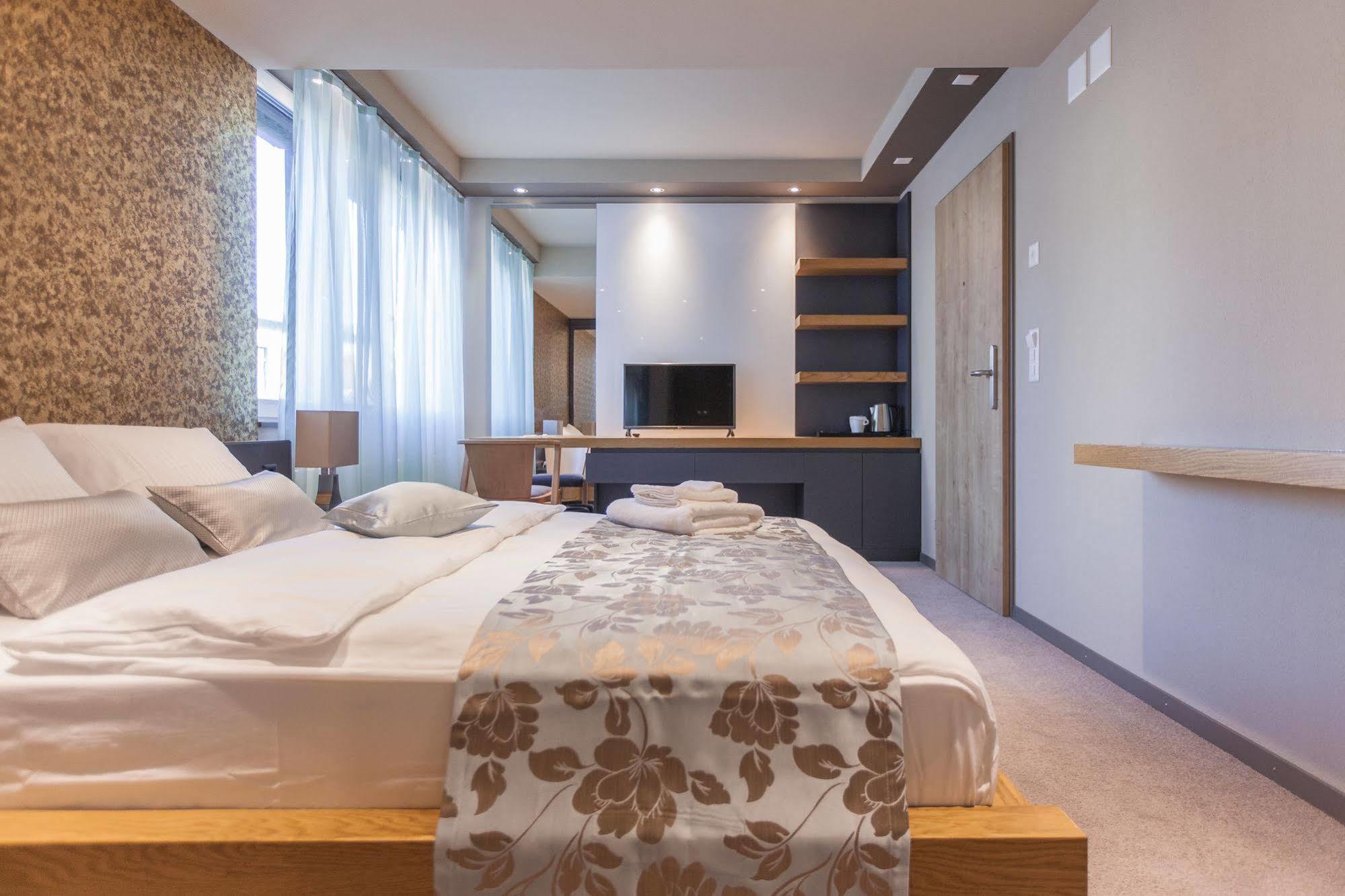 Plaza Hotel Winterthur Ngoại thất bức ảnh